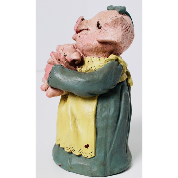 Sarah’s Attic Collectible Decor Mama Pig & Piglets - Picture 2 of 5